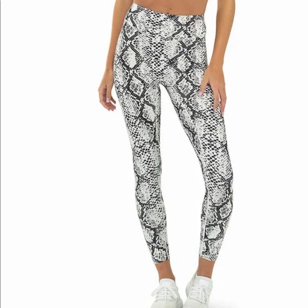 Balance Athletica THE ASCEND PANT - PYTHON